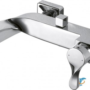 Смеситель для ванны c коротким изливом Bravat Wave  (F674108C-01)