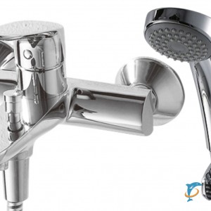 Смеситель для ванны с коротким изливом с аксессуарами Bravat Drop  (F64898C-B)