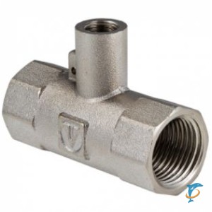 Тройник для подключения датчика температуры теплосчётчика VALTEC 1/2x M10 x 1/2 (VTr.250.N.0004)