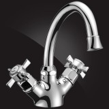 Смеситель Elghansa PRAKTIC CHROME 1922660 хром — Компактный поворотный излив. Длина излива 139 мм, расстояние от аэратора до столешницы 115 мм.