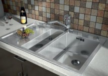 Кухонная мойка Zorg INOX R 5178-2-R —     врезная;
    прямоугольная;
    полуторная мойка;
    из нержавеющей стали;
    оснащена крылом;
    крыло слева;
    размеры (ШхГ) 78х51 см;