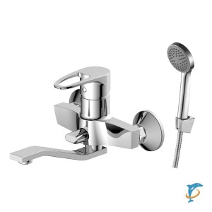 Смеситель DECOROOM DR70044 одноручный для ванны универсальный с поворотным изливом 200 мм (DR70044)