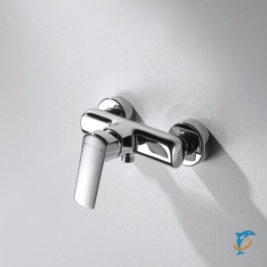 Смеситель для душа Bravat Real  (F9121179CP-01)