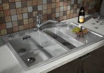 Кухонная мойка Zorg INOX R 5178-2-L —     врезная;
    прямоугольная;
    полуторная мойка;
    из нержавеющей стали;
    оснащена крылом;
    крыло справа;
    размеры (ШхГ) 78х51 см;